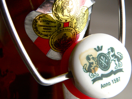 bernard bernard z odprto ovratnico